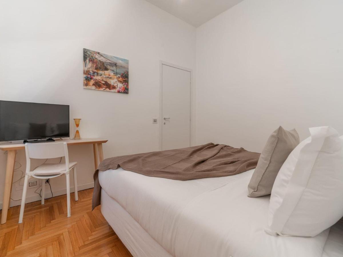 The Best Rent - Spacious Three-Bedroom Apartment In Moscova Milano Dış mekan fotoğraf
